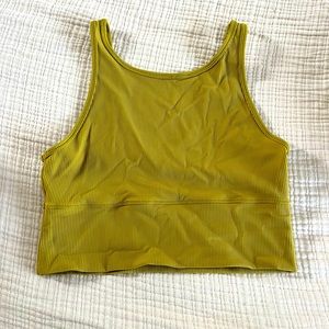 Lululemon reversible crop top size 8 worn once